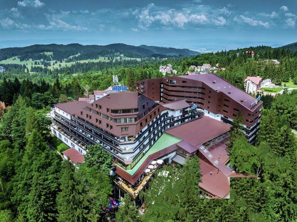 Apartament Alpin resort etaj 7 Poiana Brasov Extérieur photo