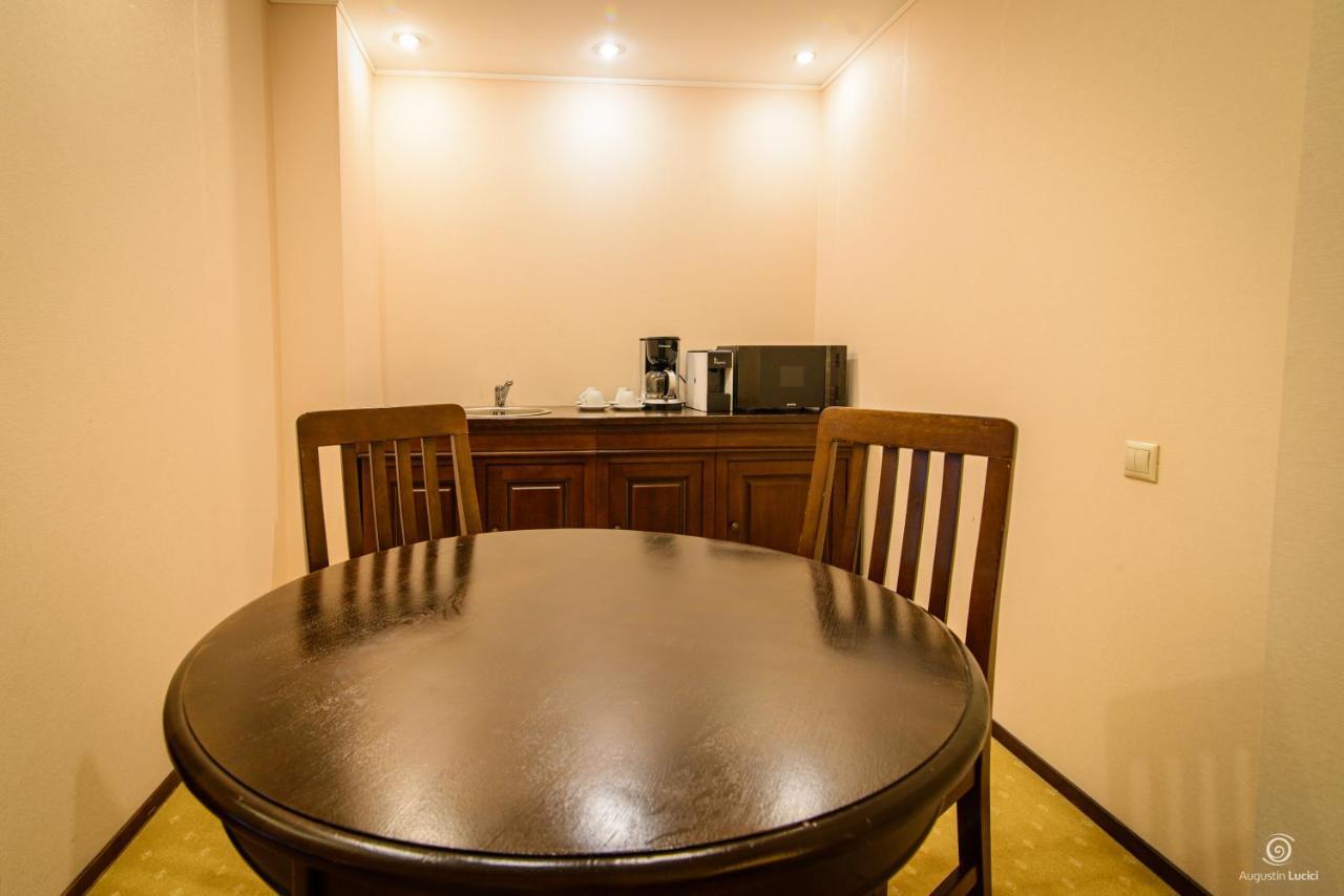 Apartament Alpin resort etaj 7 Poiana Brasov Extérieur photo
